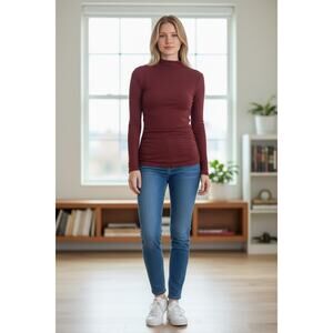OGL Top Size M NEW ProWarm Thermal Ruched Sides Tuckable Mockneck Maroon Red